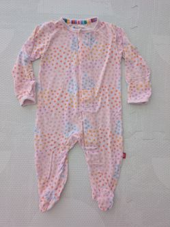 LIKE NEW Set of 5 - Baby girl zippers