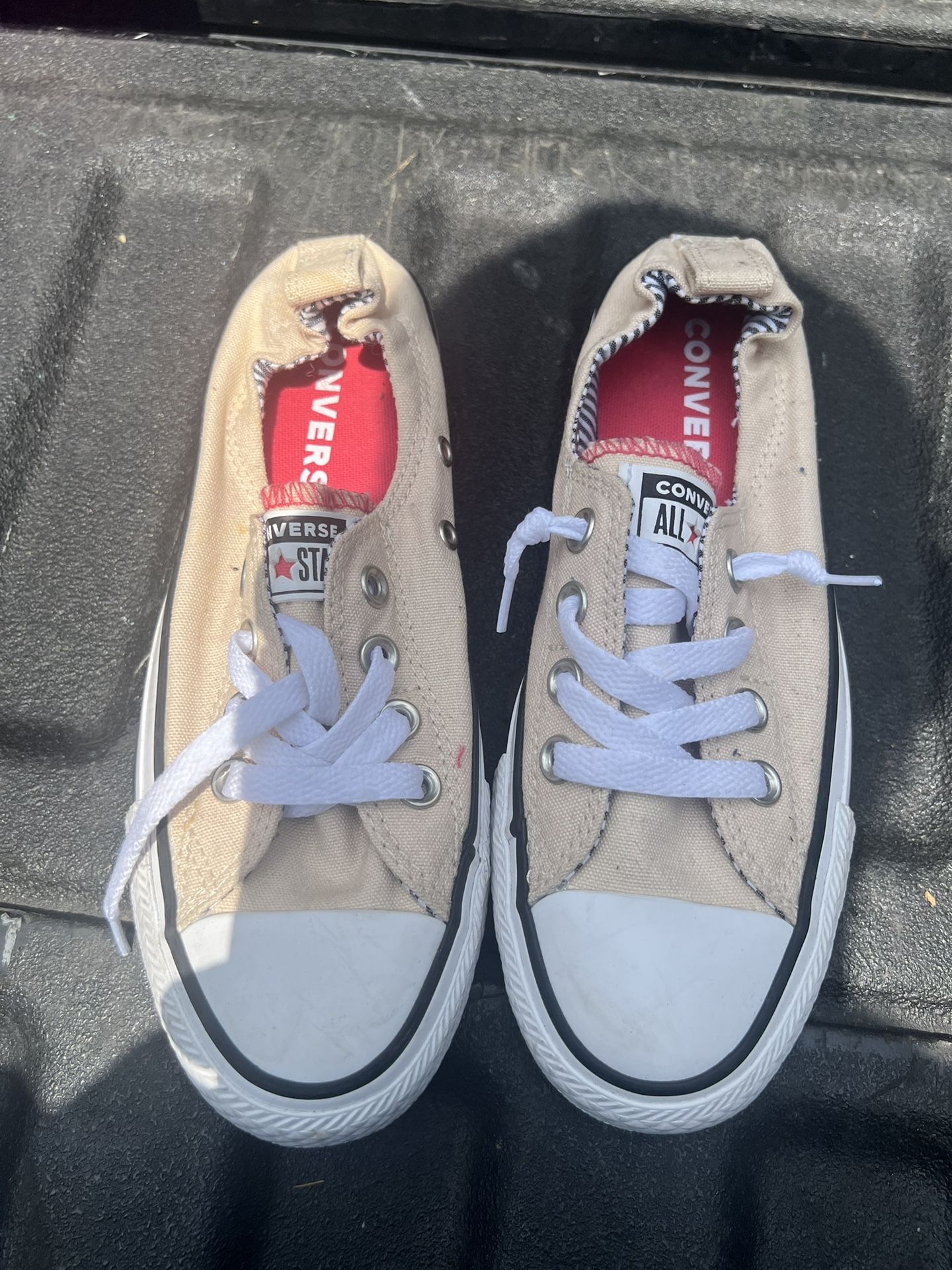 Converse Chuck Taylor All Star Madison Low tan  Lace Up Shoes Womans Size 6.5 