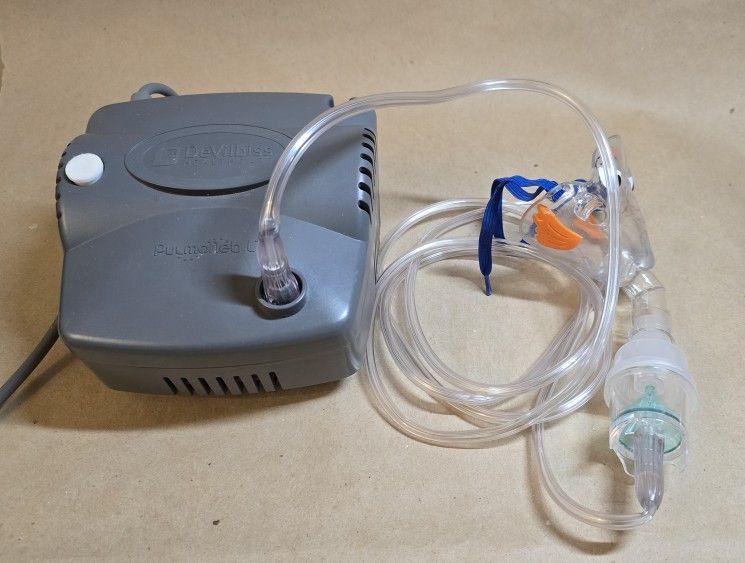 DeVilbiss Nebulizer model 3655LT