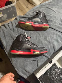10.5 satin red Jordan 5