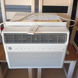 GE 10000 BTU's White Smart Window Mount Air Conditioner