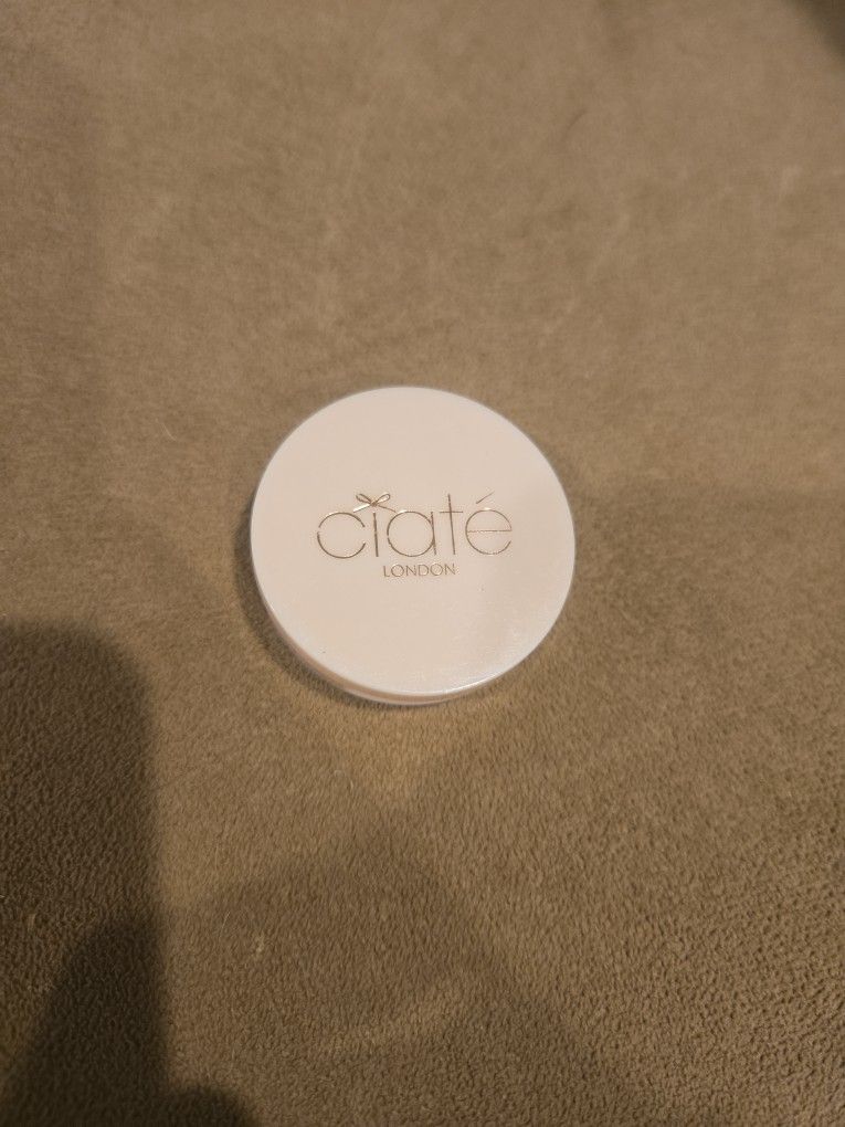 Ciaté London Highlighter