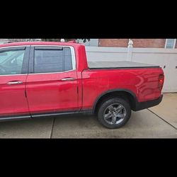 Extang Trifecta E-Series Soft Folding Truck Bed Cover — Excellent Condition