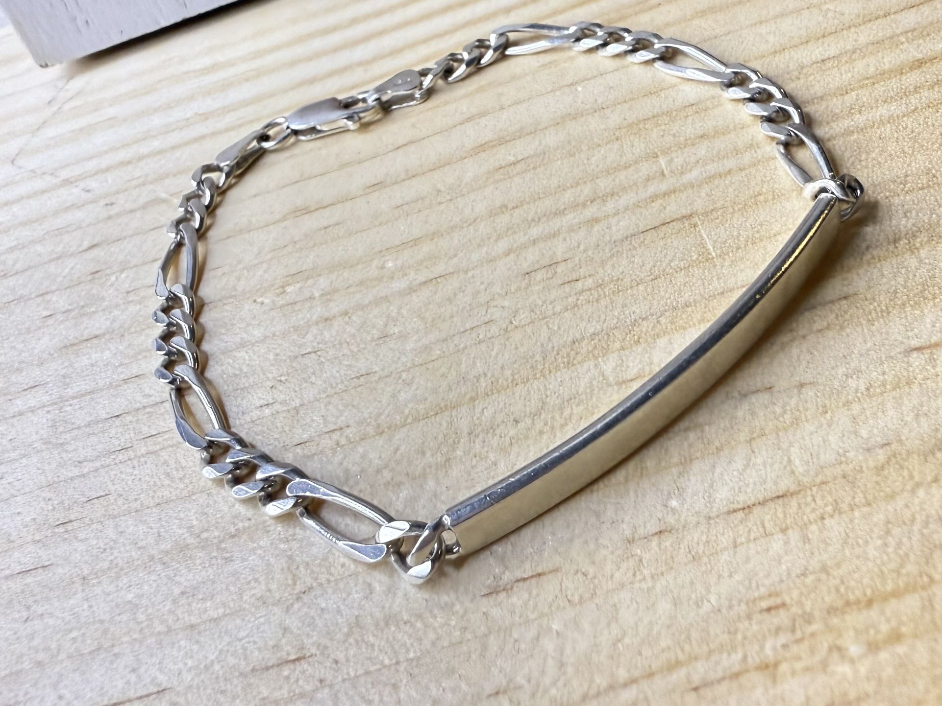 Sterling silver bracelet size 8” 8.1g 4.1mm