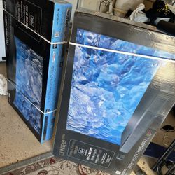 Two brand new speaker in the box never used