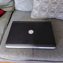Dell 1521 model. No Cord 