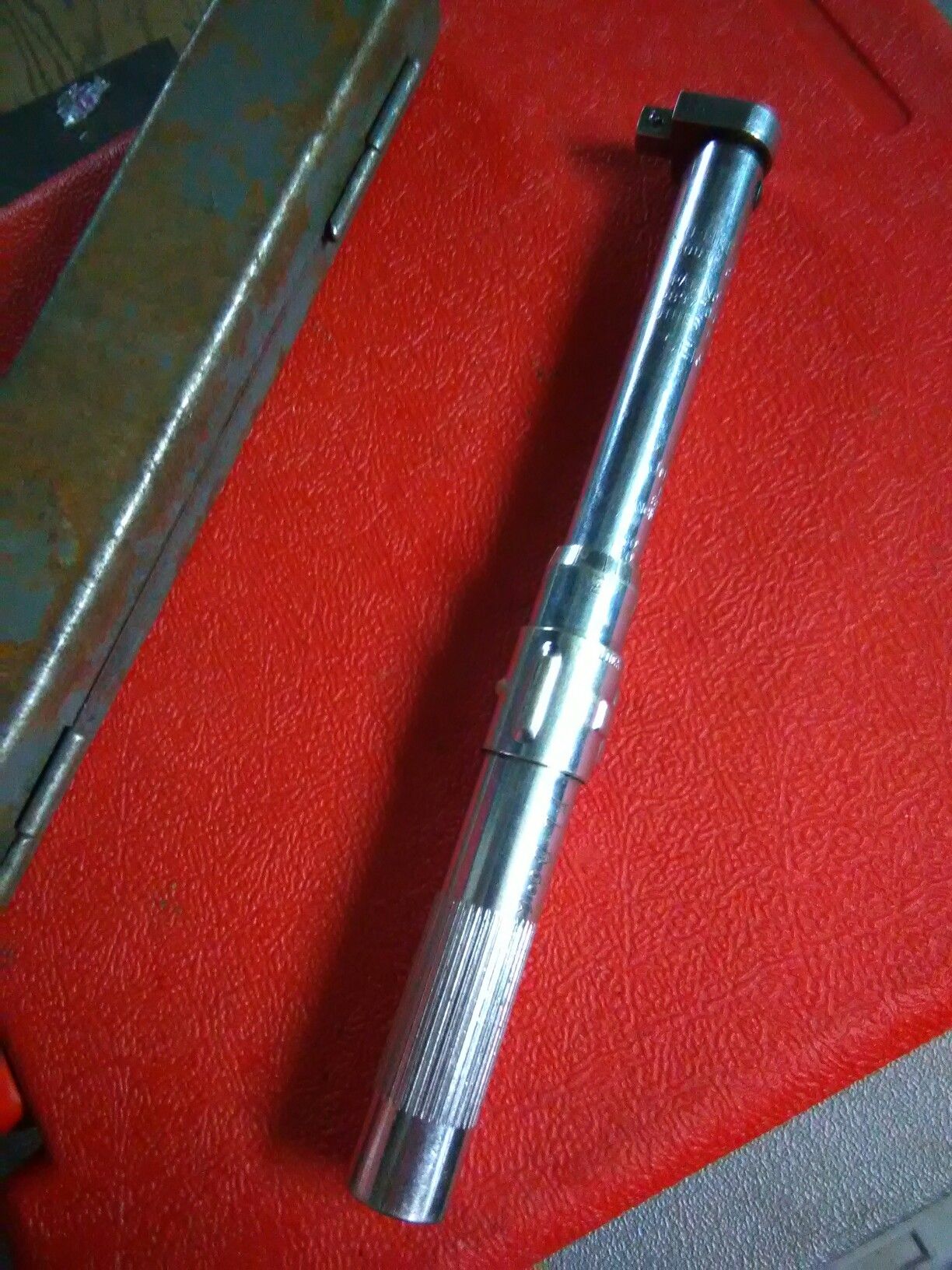 Torque wrench inch pounds JoLine tools