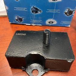 Engine Mount Ford/mercury