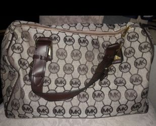 MK Purse new