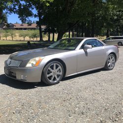 2005 Cadillac XLR