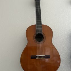 Brown Acoustic guitar (Right-Handed)