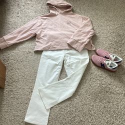 Cropped oversized pink hoodie