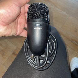 Insignia USB Microphone