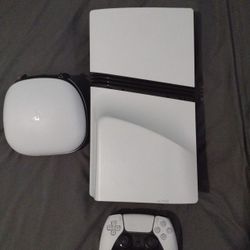 PlayStation 5 Pro + Disc Drive + 2 Controller Obo