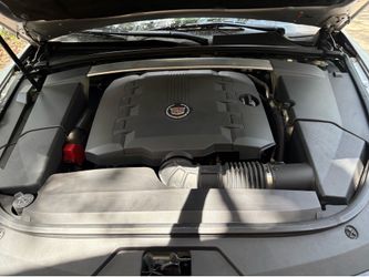 2013 Cadillac lux cts