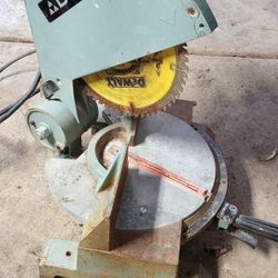 Delta Miter Table Saw 