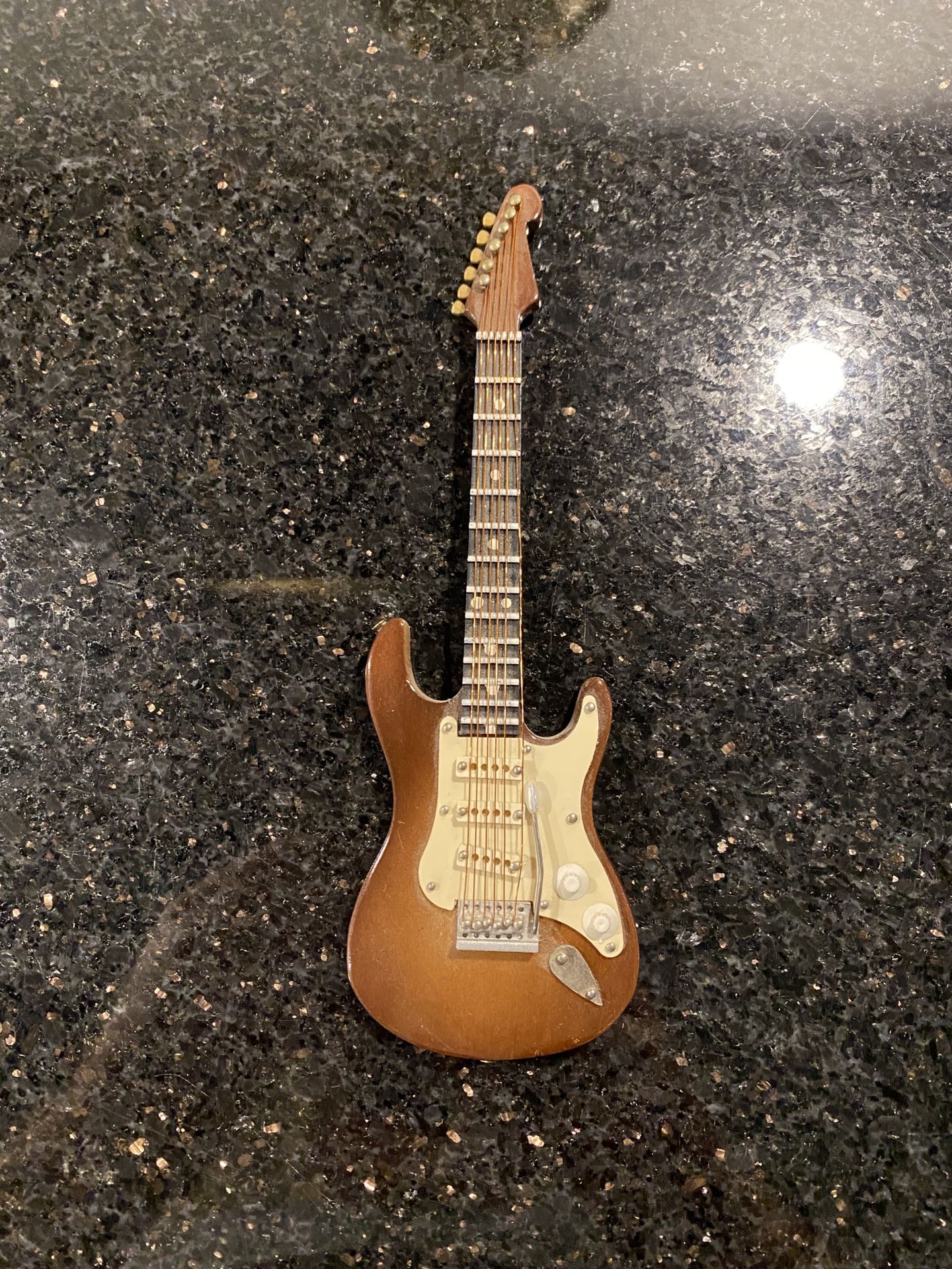 Handmade Brown Folk Electric Guitar Model 1/6 Scale 7” For 12" Action Figures