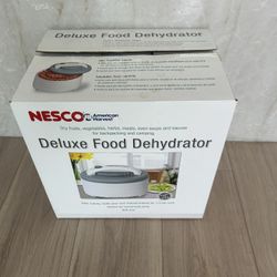 Nesco Deluxe Food Dehydrator