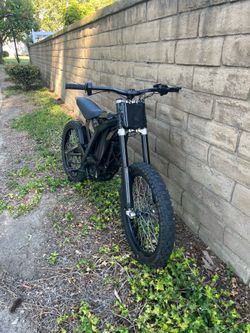 Surron lbx (great condition)
