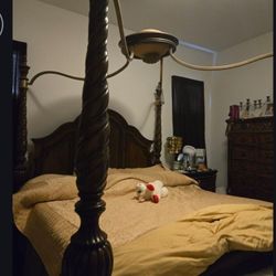 King Size Bed Frame And Gentleman Dresser