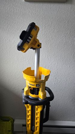 Dewalt light 20V