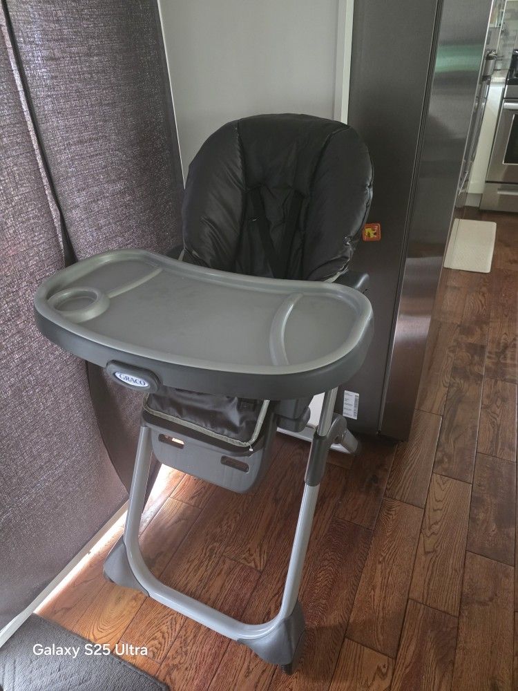 High Chair 
