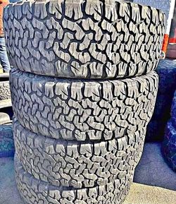 315/70/17 Bfgroodrich Selling a set of 4 tires in excellent condition 🫡