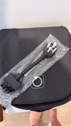 OEM Mercedes-Benz EV Charging Adapter – UK Type G 230V – EQS EQE EV/PHEV