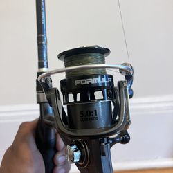 Bass pro Qualifiers 2 Rod With Bass Pro Formula Spinning Reel for