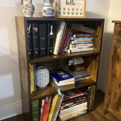 Wood-like Bookshelf 