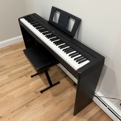 YAMAHA P71 88-Key Weighted Action Digital Piano