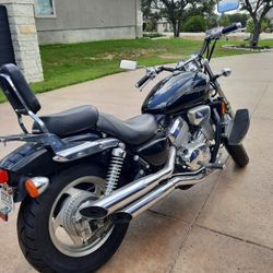 1997 Honda Magna VTR 750