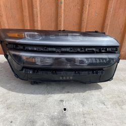 Headlight. Hyundai Genesis. Sport GV 70  LED. Right Passenger Side. OEM 2022-2023 Good Condition