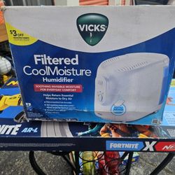 Vicks Cool moisture Humidifier 