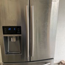 Sale - Samsung Refrigerator French Door  $250