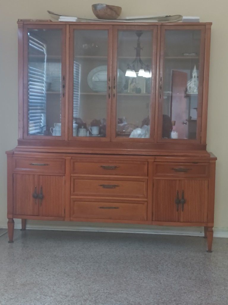 Dining Room China Cabinet