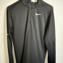 Nike Mens Half Zip