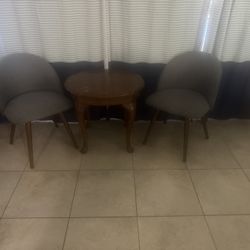 2 Butacas Con Su Mesa