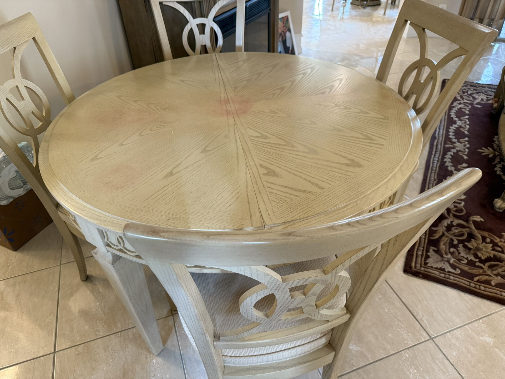 Dining Room Table With 4 Chairs Plus Two Arm Chairs
