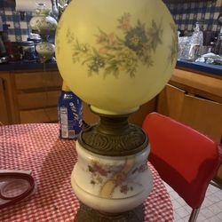 antique gone with the wind hurricane lamp