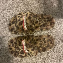 Fur balenciaga slides