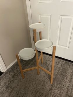 Plant stand