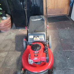 Troy Bilt Lawn Mower 550ex 140cc 