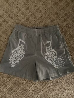 EE shorts