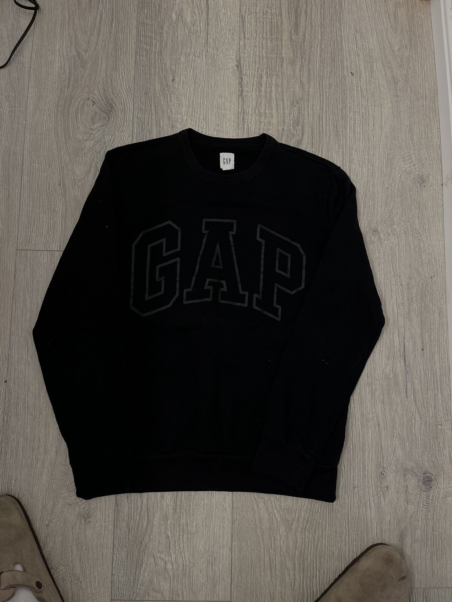 GAP CREWNECK