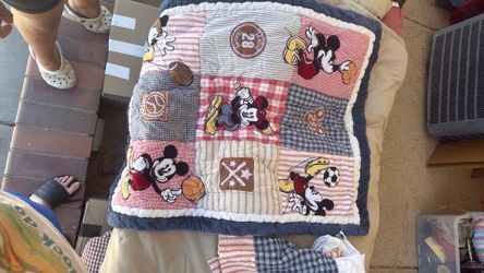Micky mouse Crib Set