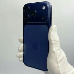 Apple iPhone 17 Pro 256gb Unlocked