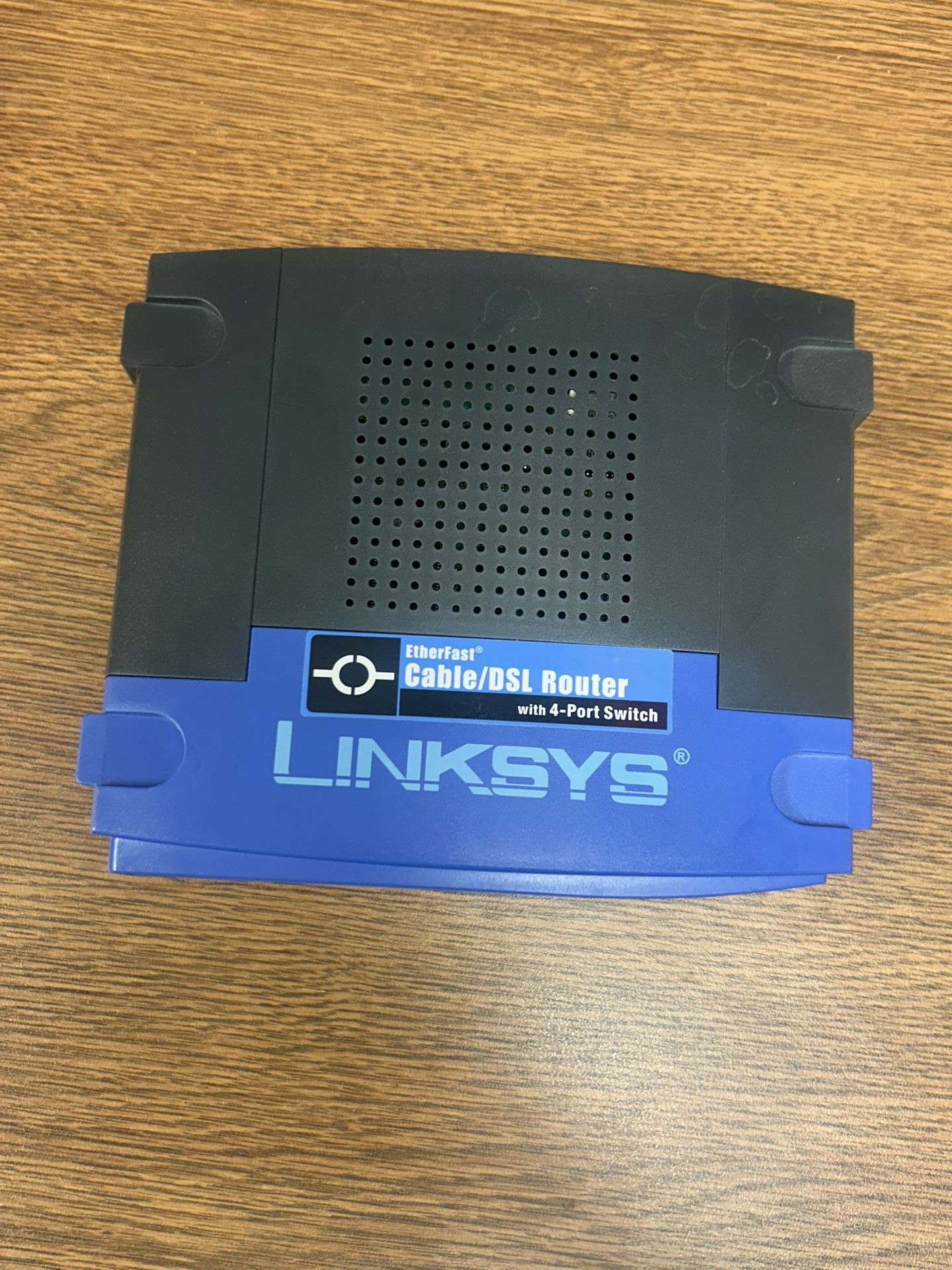 Linksys BEFSR41 Cable DSL Router with 4 Port Switch