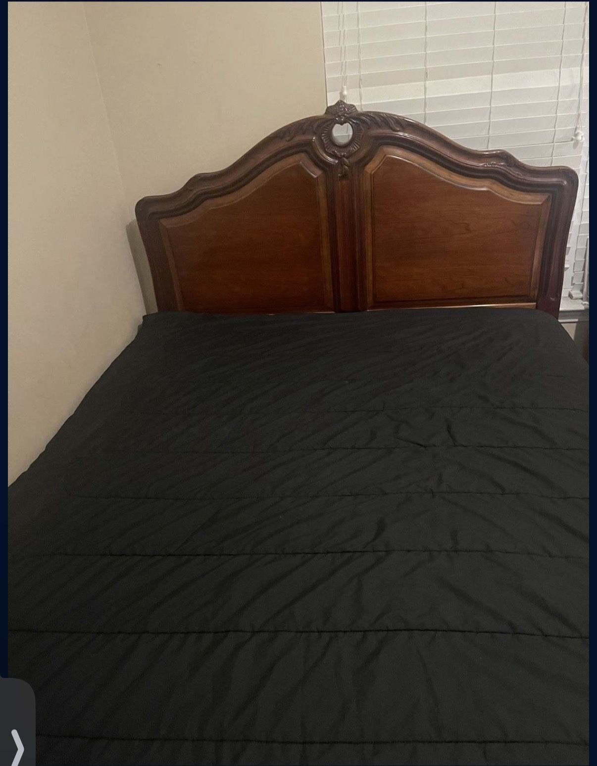 Vintage Dresser & Bed Set