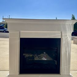 47in Electric Fireplace - Like New